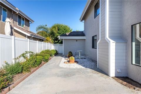 Tiny photo for 2245 Avenida Oliva, San Clemente, CA 92673 (MLS # PW25243415)