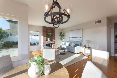 Tiny photo for 2245 Avenida Oliva, San Clemente, CA 92673 (MLS # PW25243415)