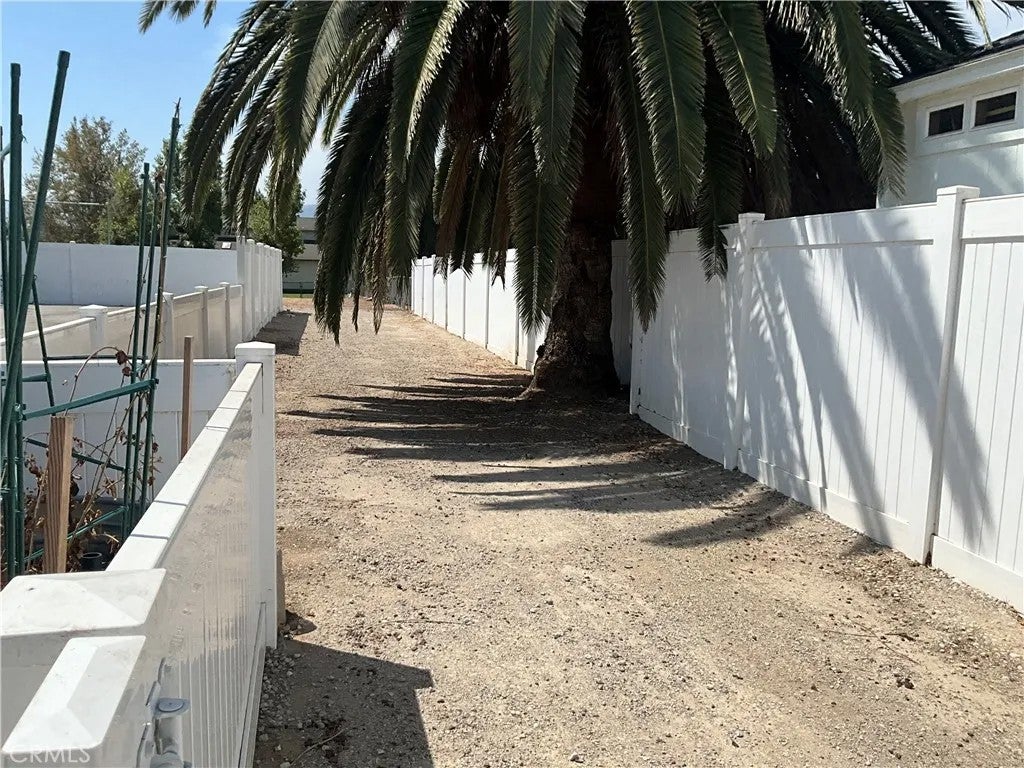 2090 Paddock