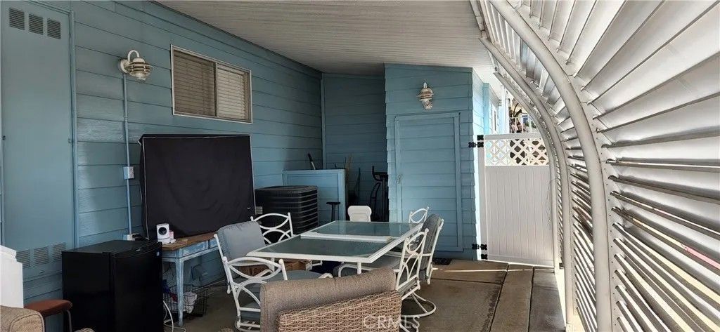 Photo of 1506 Oak Dr #12, Vista, CA 92084 (MLS # IV25255673)