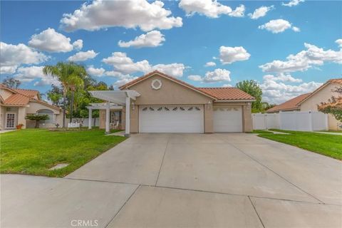 Tiny photo for 26048 Avenida Hortensia, Hemet, CA 92544 (MLS # IG25235812)