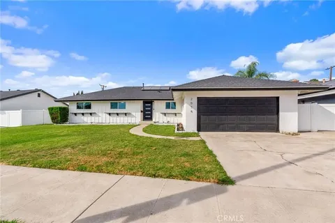 2076 N Diamond St, Orange, CA 92867 - #: CV25253095