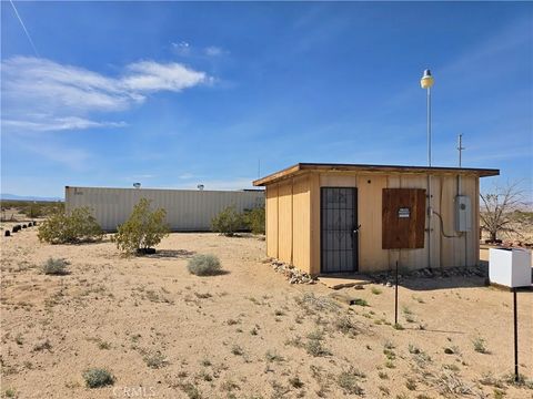Photo of 68980 Brant Cross, 29 Palms, CA 92277 (MLS # JT26057390)