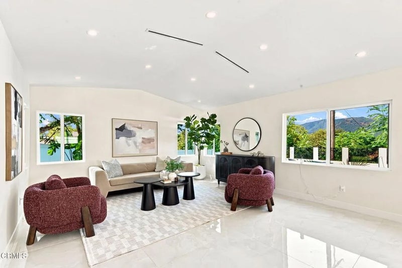 3942 Los Olivos Lane