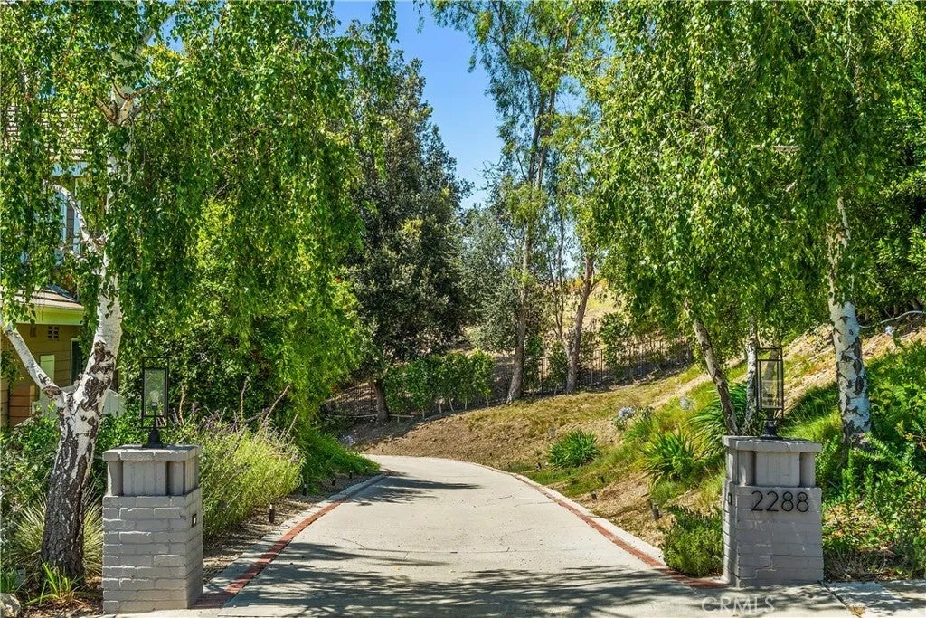 2288 Ranch View Place
