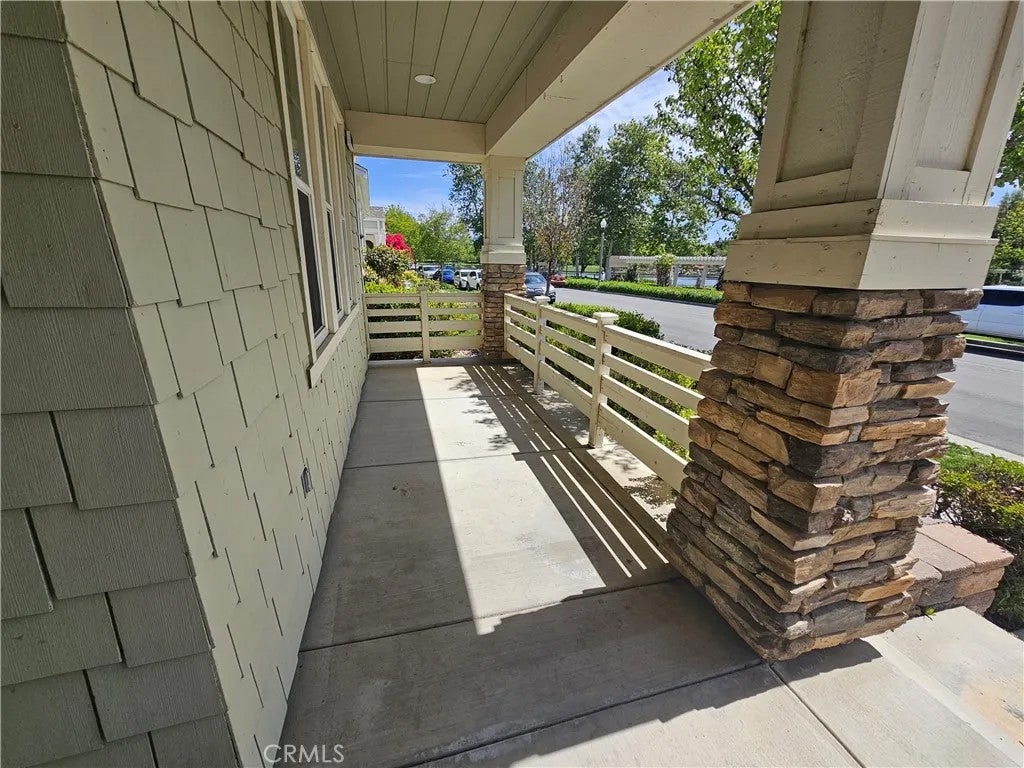 Photo of 28882 Lakefront Rd, Temecula, CA 92591 (MLS # SW26072389)