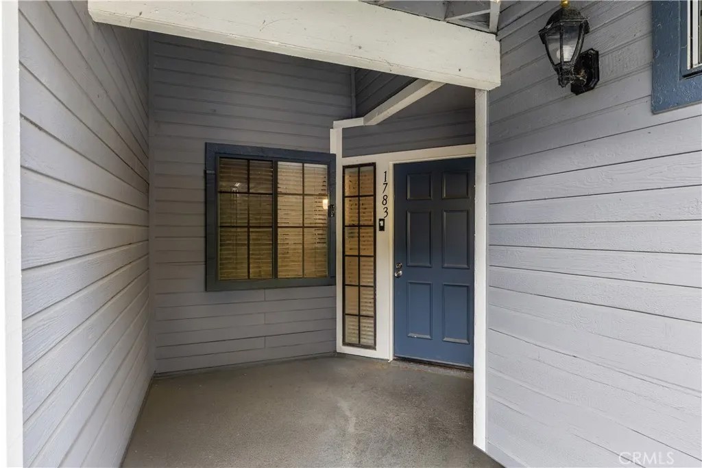 1783 Shady Oaks Court