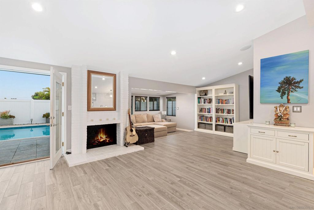 Photo of 2884 Amulet St, San Diego, CA 92123 (MLS # 260010954)
