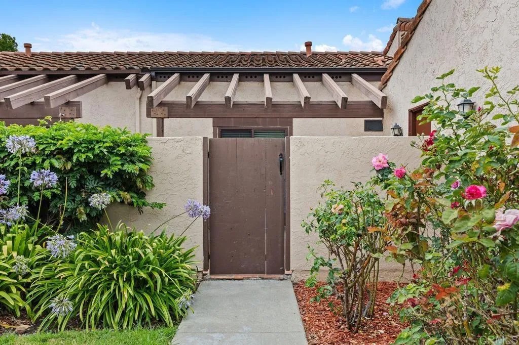 2068 Golden Circle Drive
