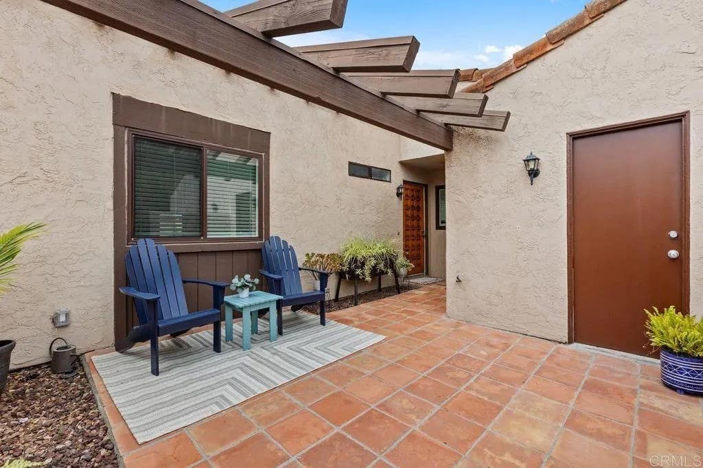 Photo of 2068 Golden Circle Drive, Escondido, CA 92026 (MLS # NDP2606331)