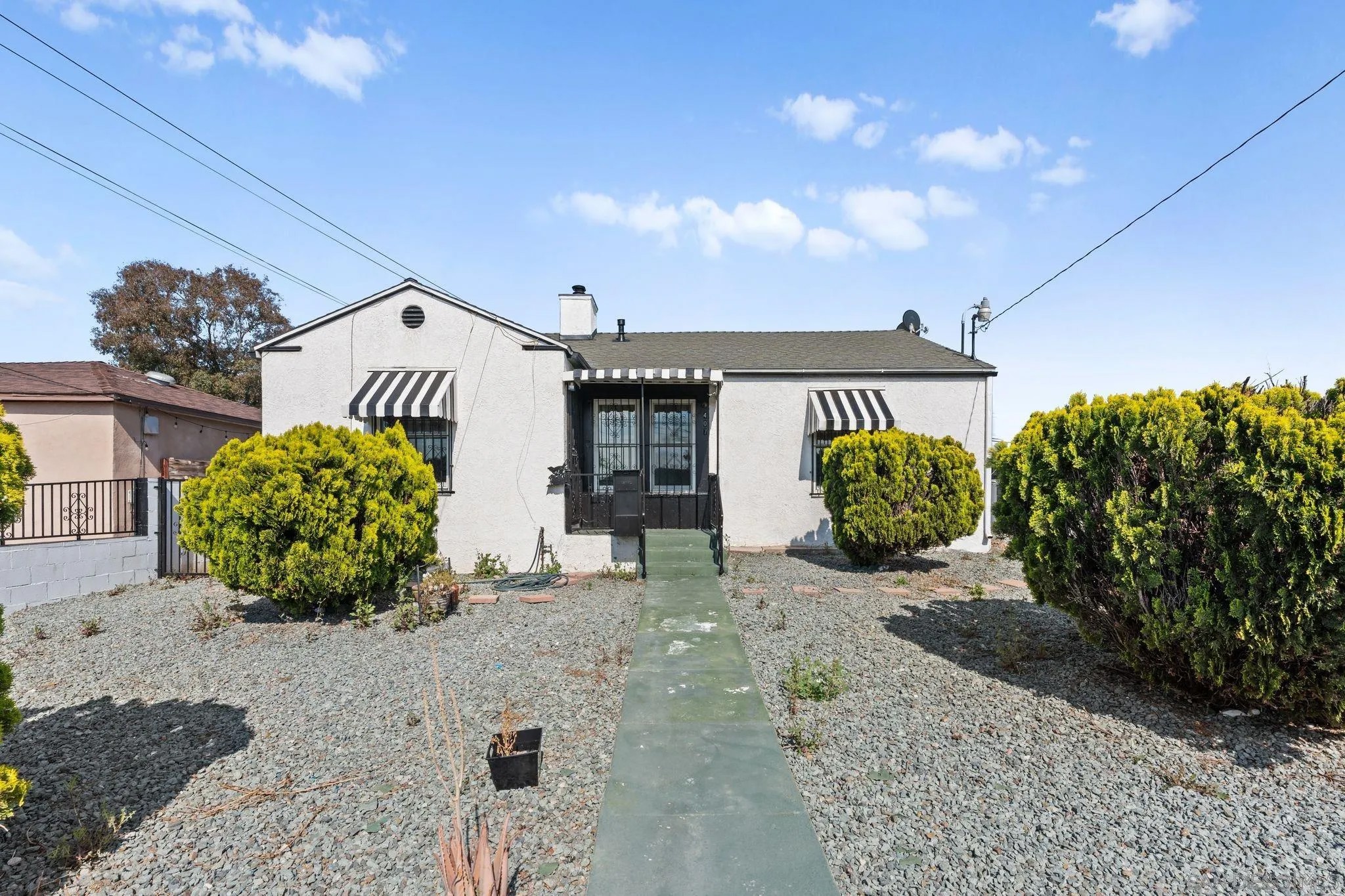 407 43rd St.
