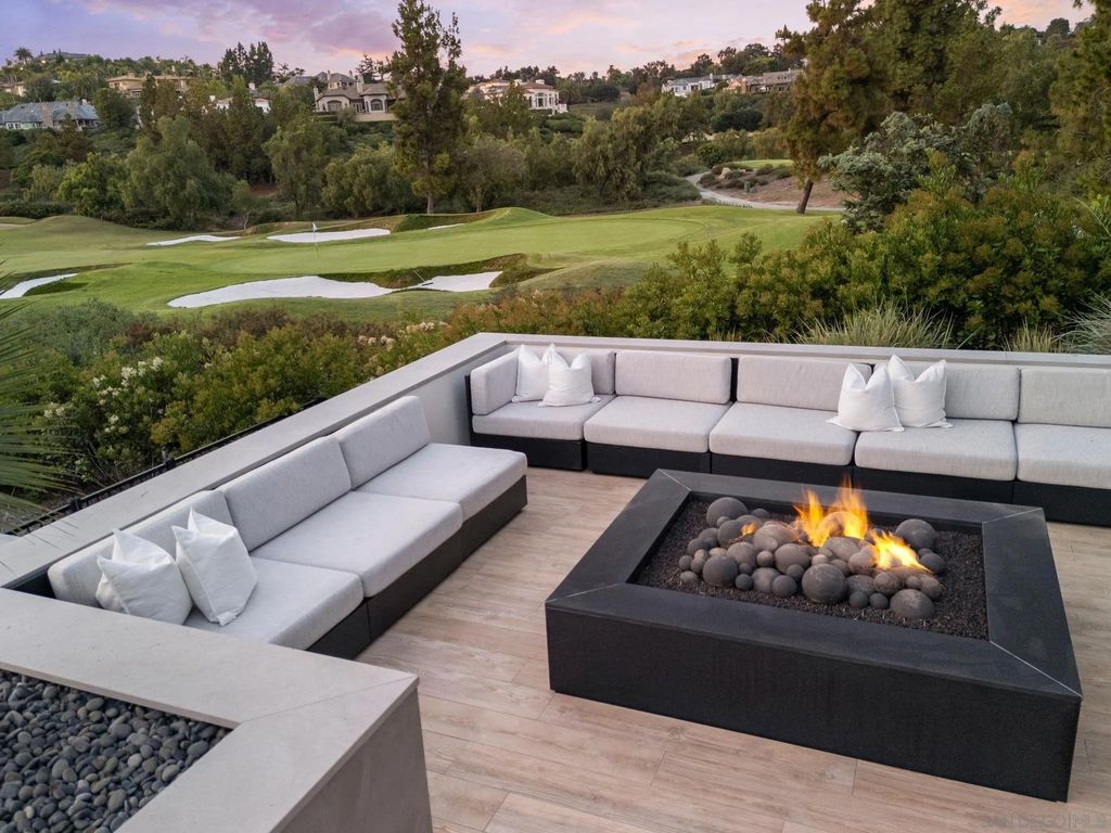 Photo of 5986 Greensview Ct, Rancho Santa Fe, CA 92067 (MLS # 250042023)