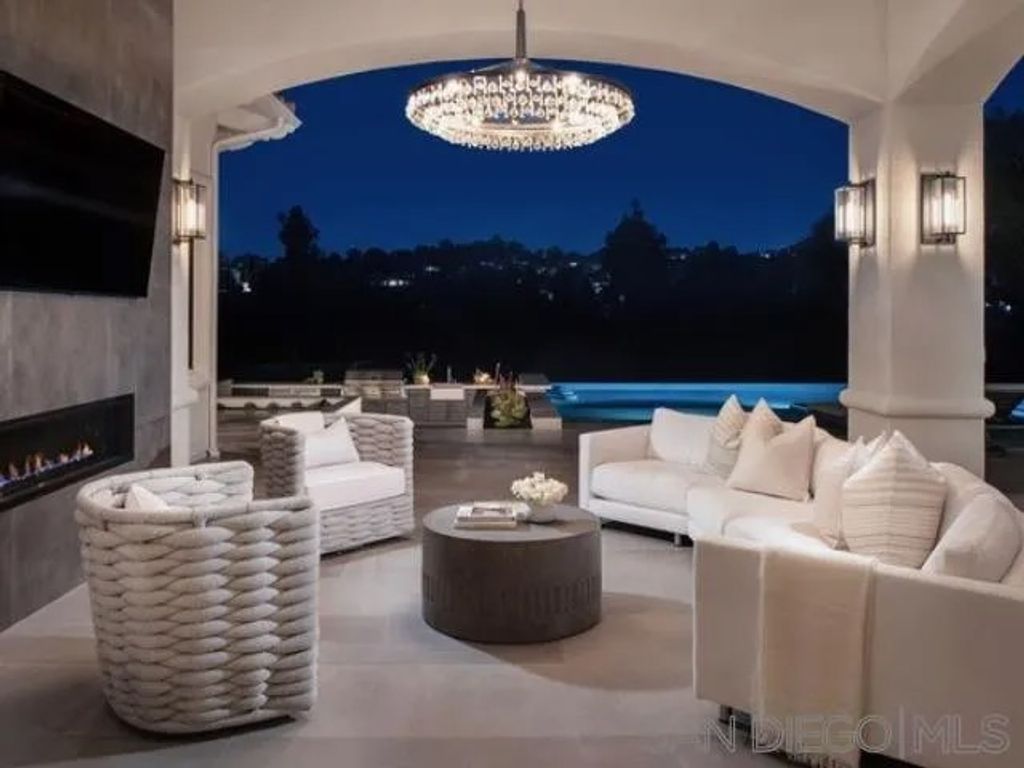 Photo of 5986 Greensview Ct, Rancho Santa Fe, CA 92067 (MLS # 250042023)
