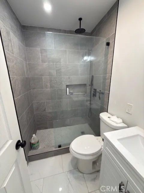 2539 E 219th Place