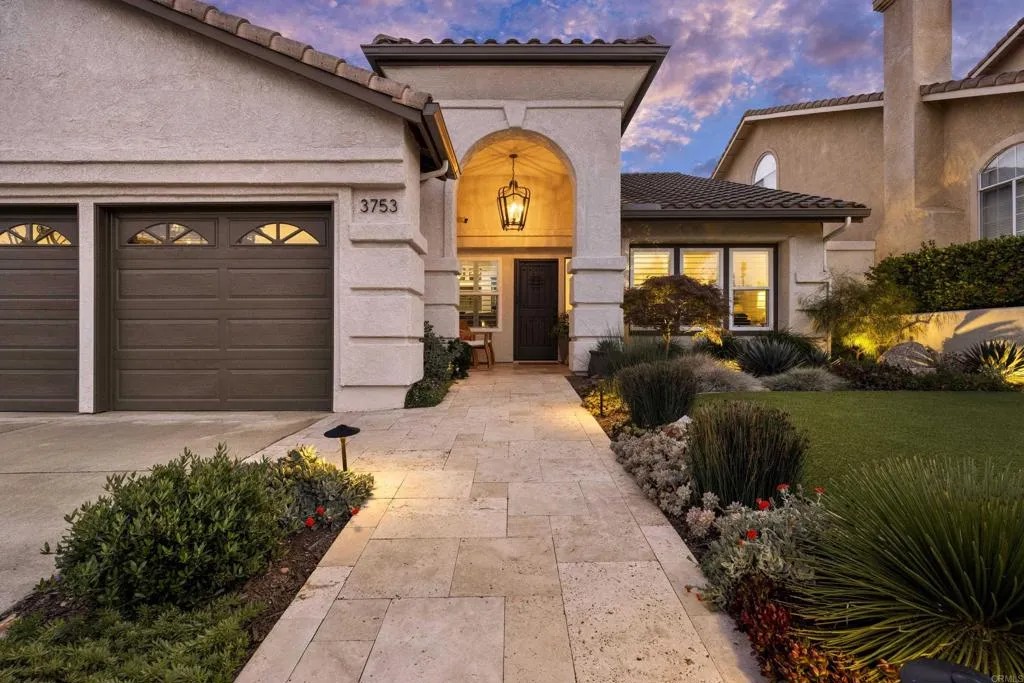3753 Southridge Way