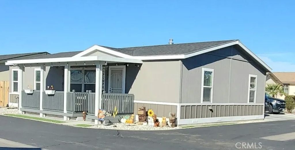 Photo of 21621 Sandia Rd #131, Apple Valley, CA 92308 (MLS # HD26015914)