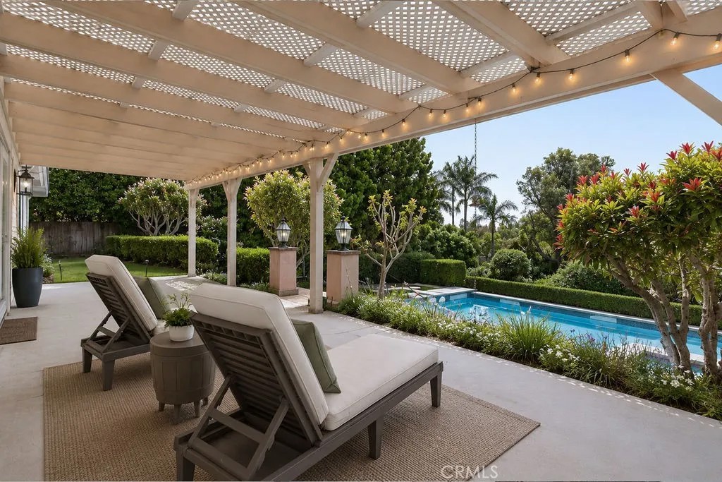 9275 Hidden Valley