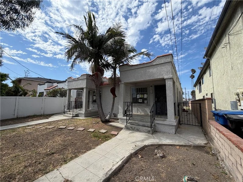 440 W 22nd Street