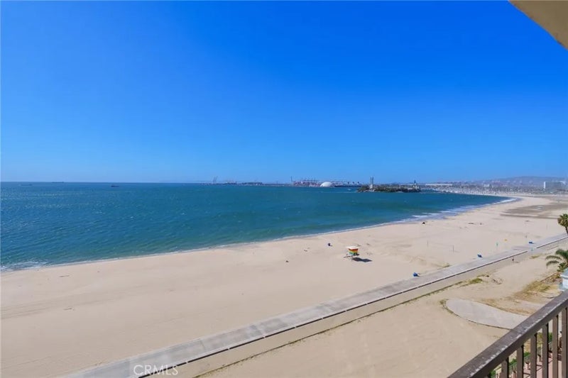 1750 E Ocean 605