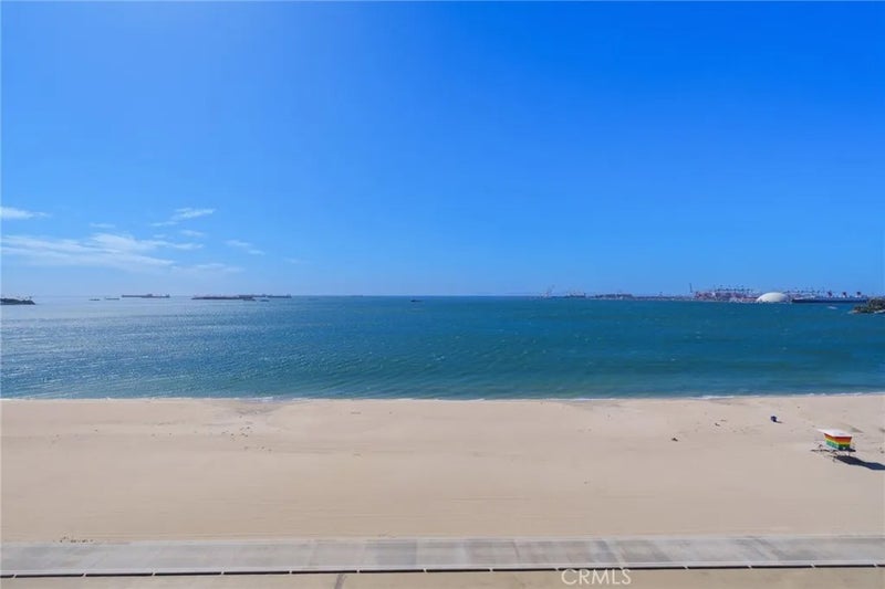 1750 E Ocean 605
