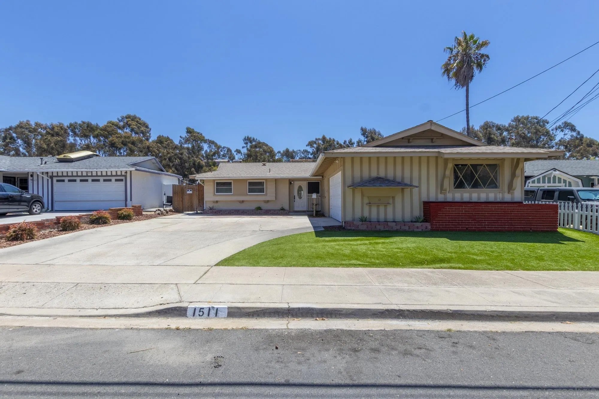 1511 San Altos Pl