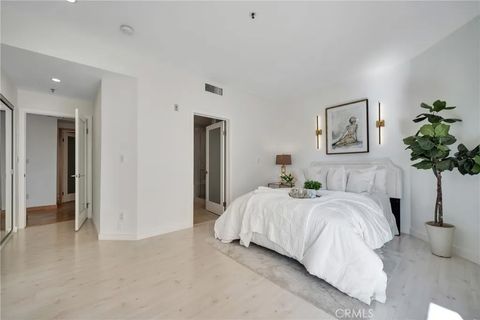 Tiny photo for 245 Main Street #208, Venice, CA 90291 (MLS # PV25246406)