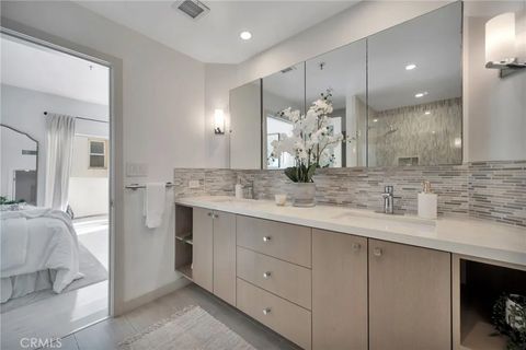 Tiny photo for 245 Main Street #208, Venice, CA 90291 (MLS # PV25246406)