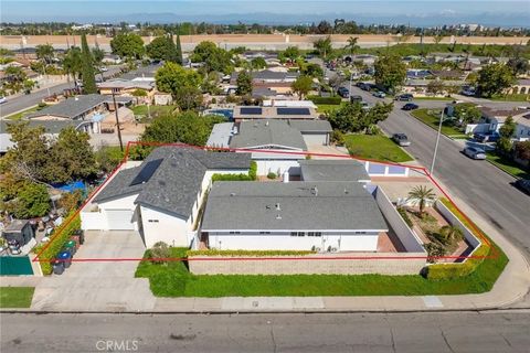 Photo of 13701 Lanning St, Garden Grove, CA 92843 (MLS # PW26024752)