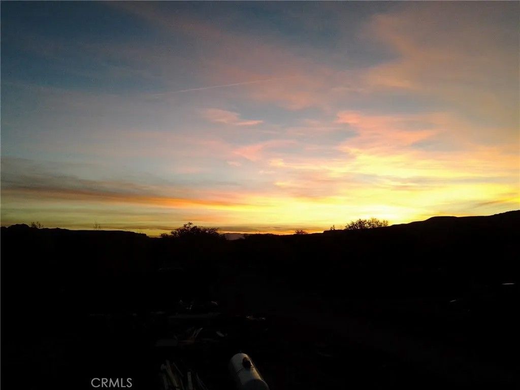 Photo of 5445 Morongo, 29 Palms, CA 92277 (MLS # JT26000754)