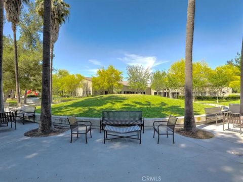Tiny photo for 25 Mirino, Mission Viejo, CA 92692 (MLS # OC25239900)