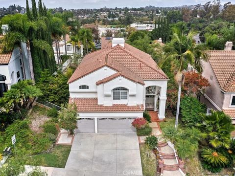 Tiny photo for 25 Mirino, Mission Viejo, CA 92692 (MLS # OC25239900)