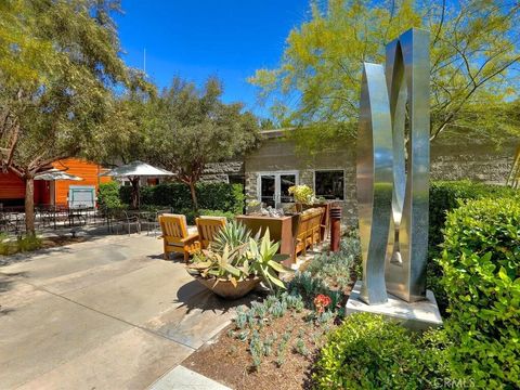 Tiny photo for 25 Mirino, Mission Viejo, CA 92692 (MLS # OC25239900)