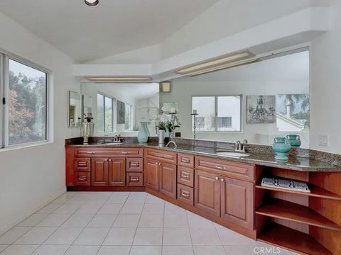 Tiny photo for 25 Mirino, Mission Viejo, CA 92692 (MLS # OC25239900)
