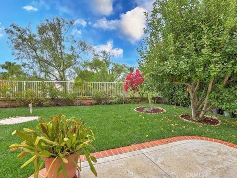Tiny photo for 25 Mirino, Mission Viejo, CA 92692 (MLS # OC25239900)