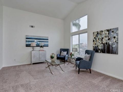 Tiny photo for 25 Mirino, Mission Viejo, CA 92692 (MLS # OC25239900)