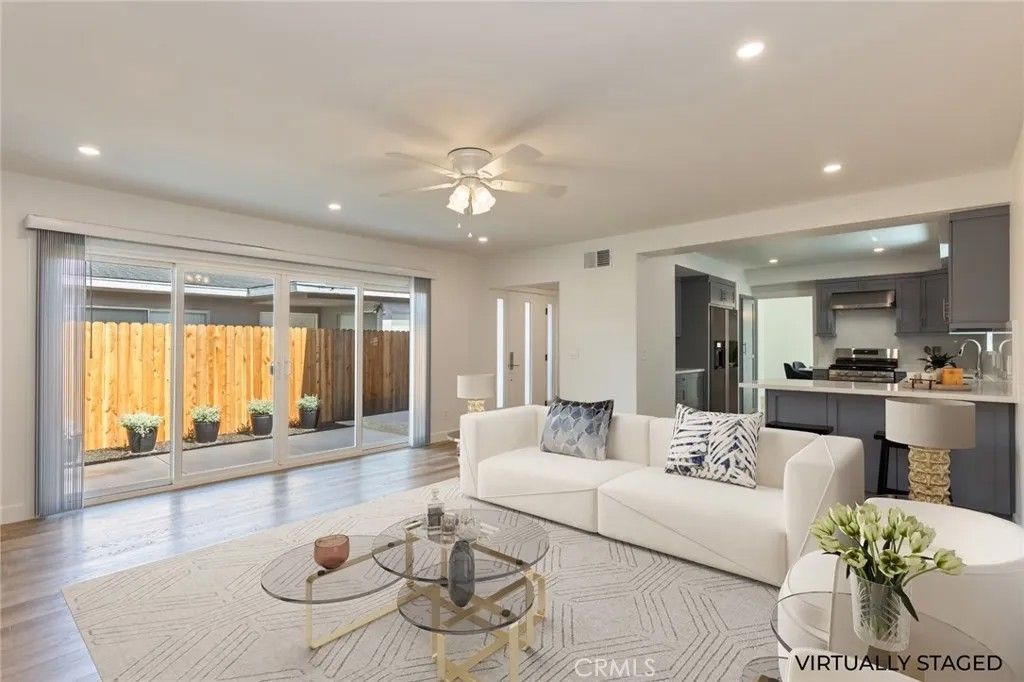 Photo of 4222 W 137th Street, Hawthorne, CA 90250 (MLS # SB26125021)