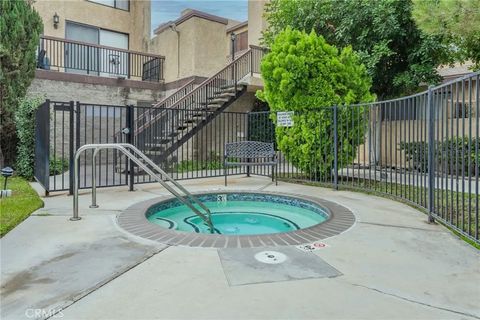 Tiny photo for 22038 Vanowen Street #113, Woodland Hills, CA 91303 (MLS # SR25247973)