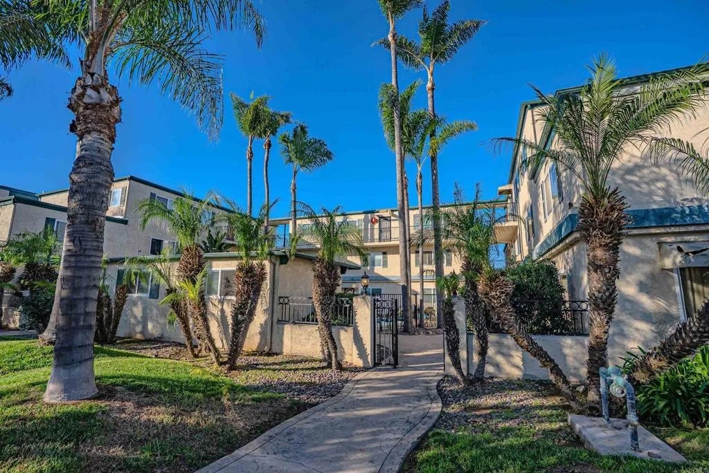 940 Calla Ave 15