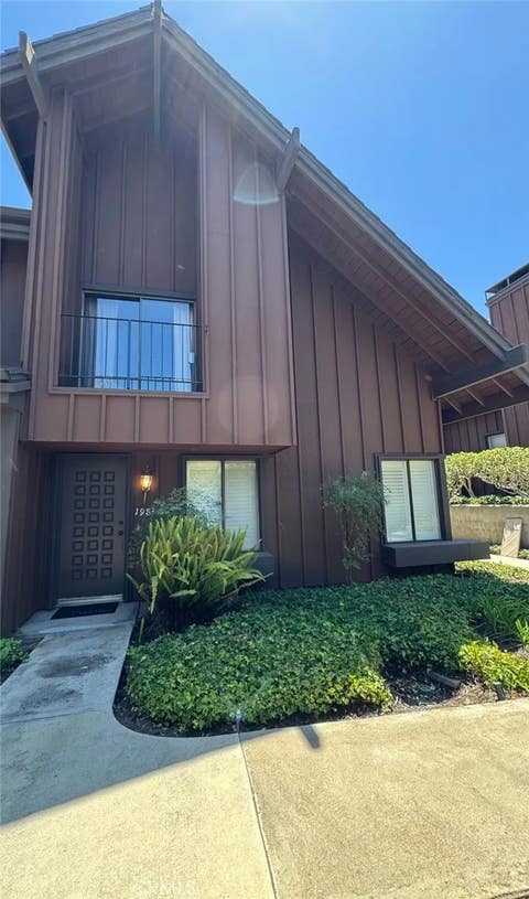 Photo of 1983 Mount Shasta DR, San Pedro, CA 90732 (MLS # PV26168111)