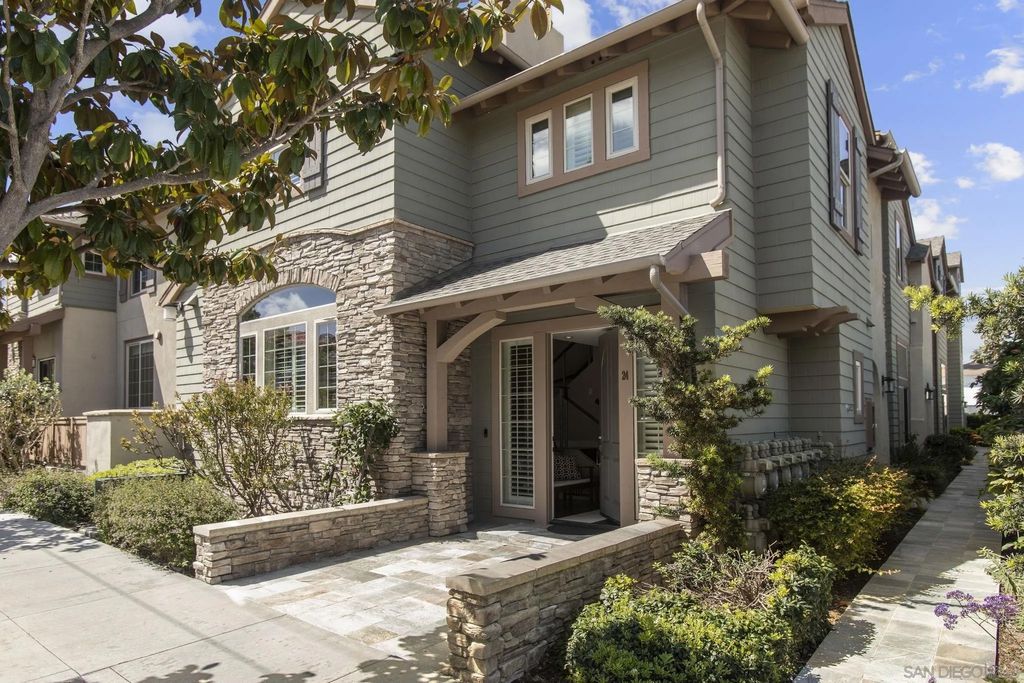 Photo of 1056 Pearl St #24, La Jolla, CA 92037 (MLS # 260009142)