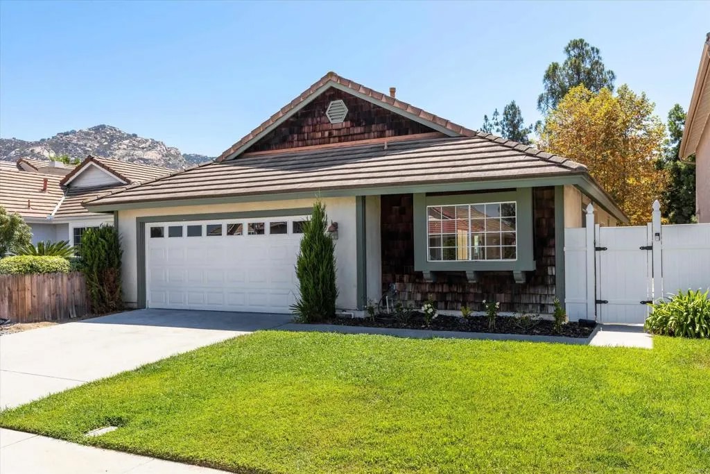 2332 Briarwood Place