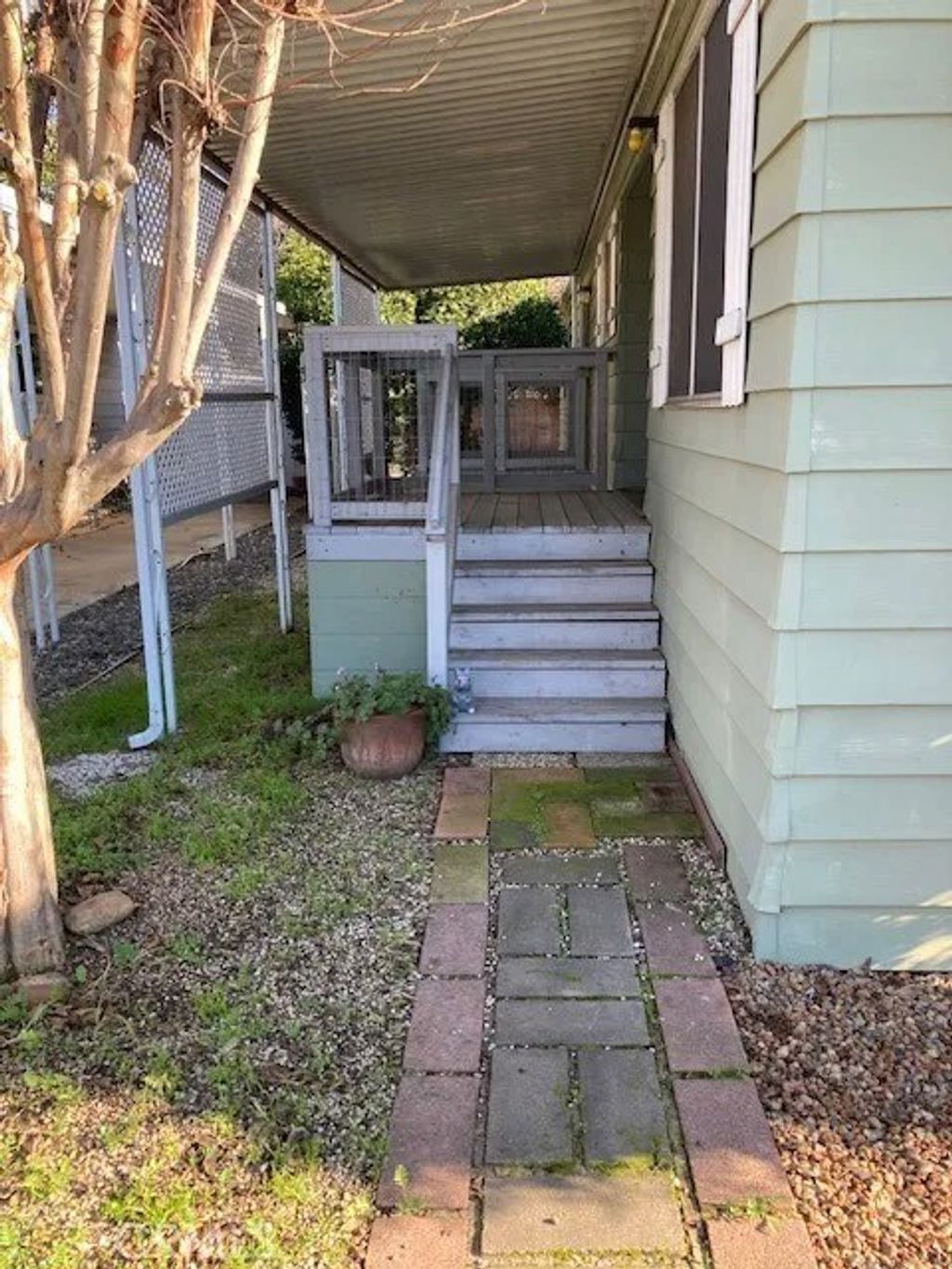 Photo of 701 E Lassen Ave #294, Chico, CA 95973 (MLS # SN26012585)