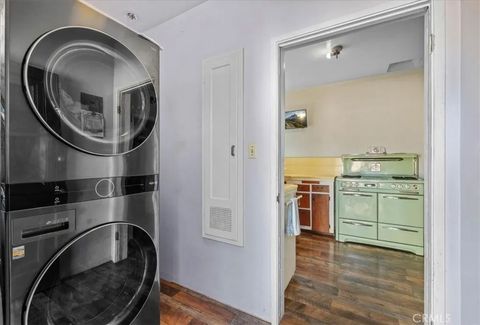 Tiny photo for 815 Omar St, Glendale, CA 91202 (MLS # GD25272719)