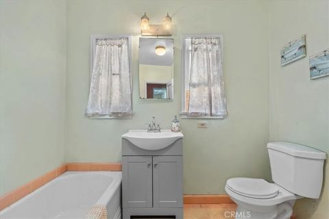 Tiny photo for 815 Omar St, Glendale, CA 91202 (MLS # GD25272719)