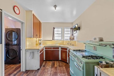 Tiny photo for 815 Omar St, Glendale, CA 91202 (MLS # GD25272719)