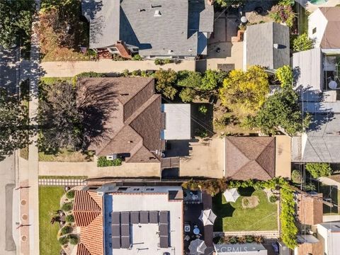 Tiny photo for 815 Omar St, Glendale, CA 91202 (MLS # GD25272719)