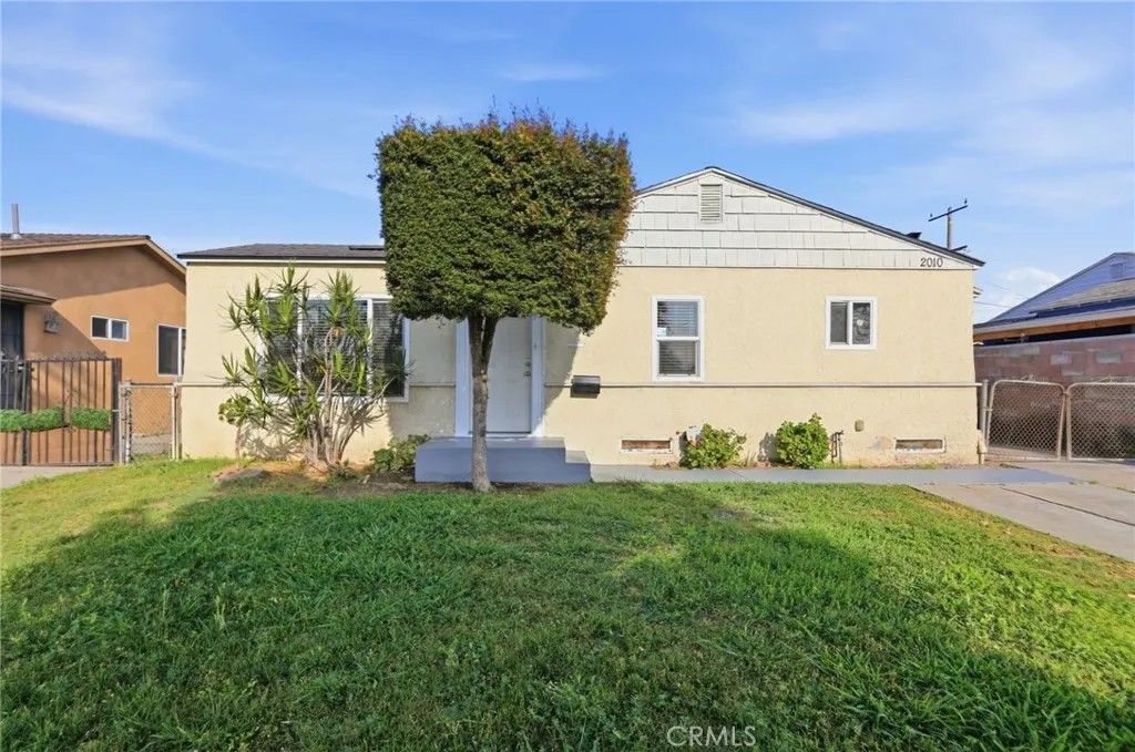 Photo of 2010 N Corlett Ave, Los Angeles, CA 90059 (MLS # OC26046592)