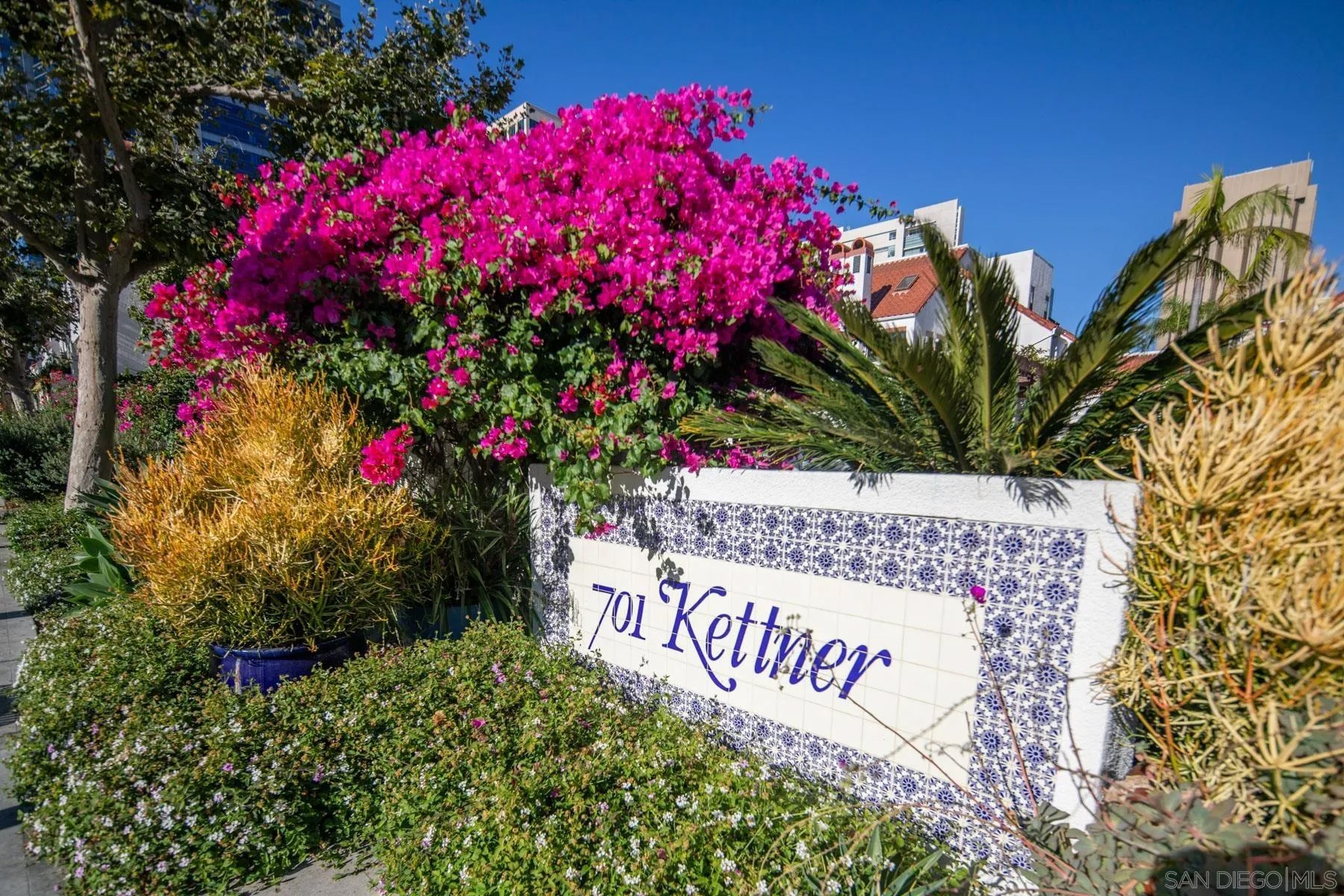 701 Kettner Blvd 8