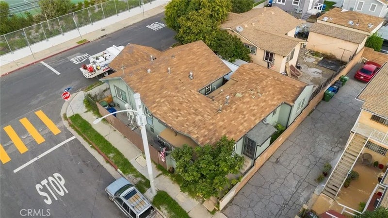 478 S Mott