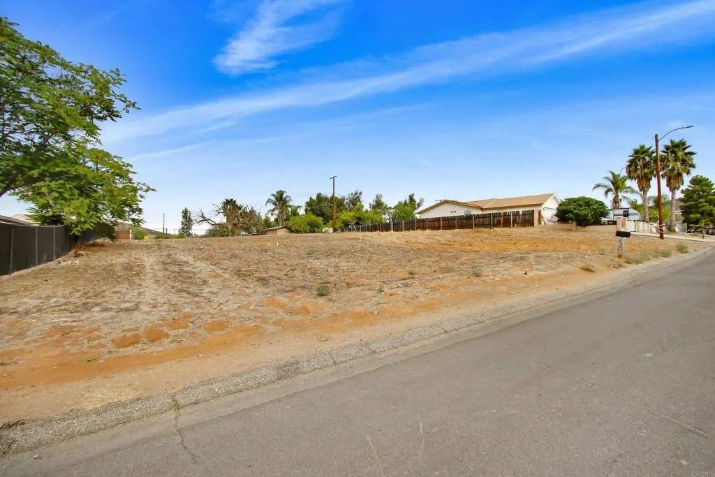 Photo of 0 Avenida Estrella, Menifee, CA 92587 (MLS # NDP2509935)